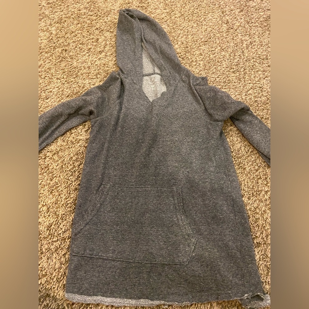 hooded shirt